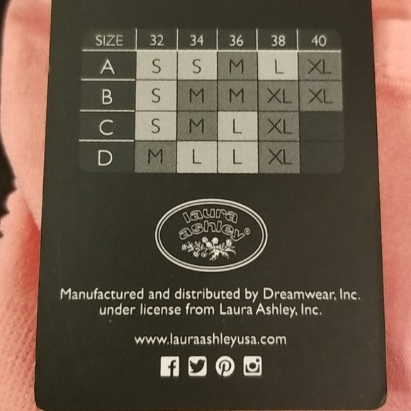 💕LAURA ASHLEY💕 Lace Back Bralettes (2 Pack) Pink & Black Small S NWT - Picture 11 of 12